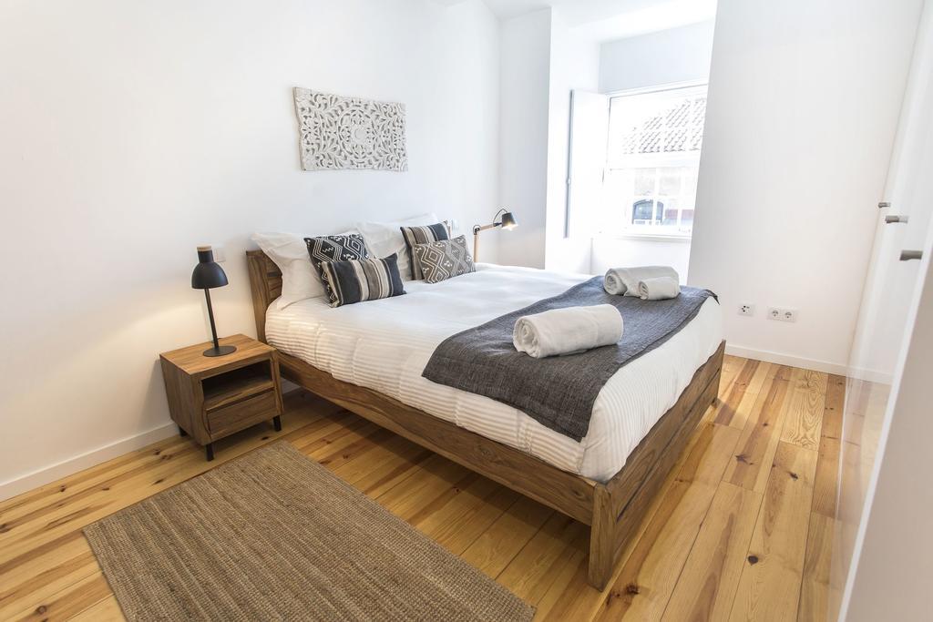 Lovelystay - Cais Apartment River View Lisbon Exterior photo