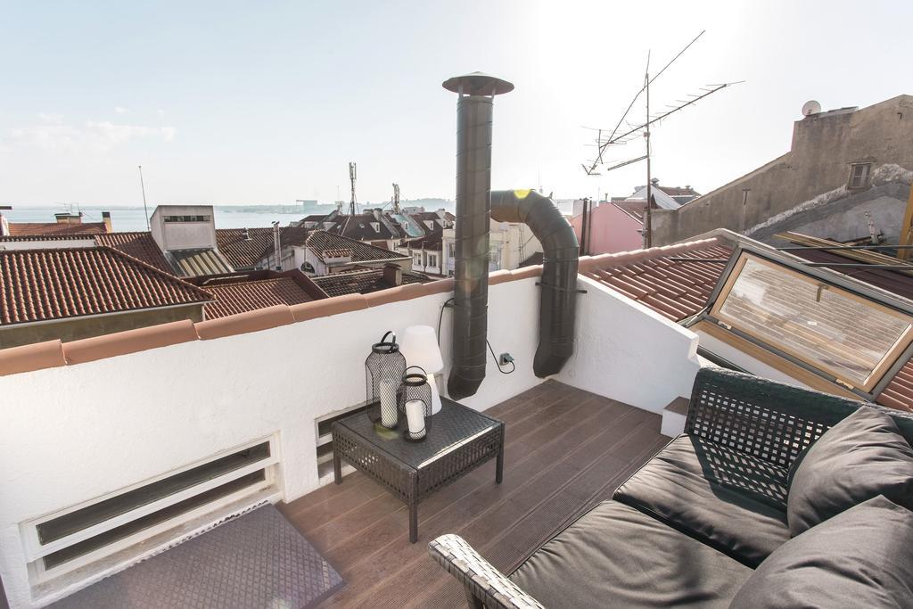 Lovelystay - Cais Apartment River View Lisbon Exterior photo