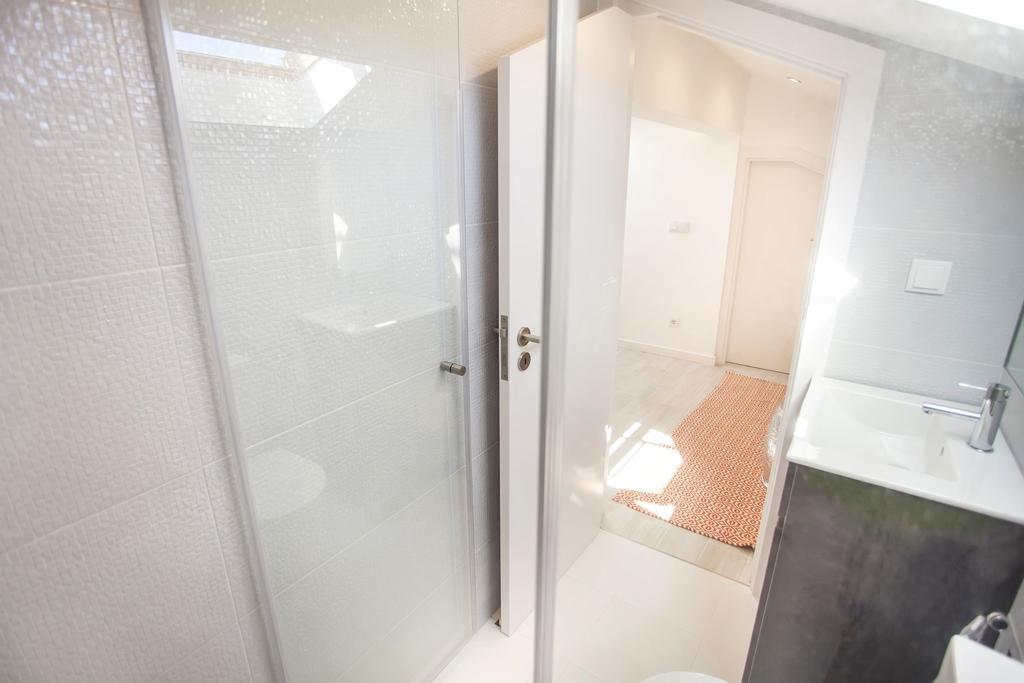 Lovelystay - Cais Apartment River View Lisbon Exterior photo