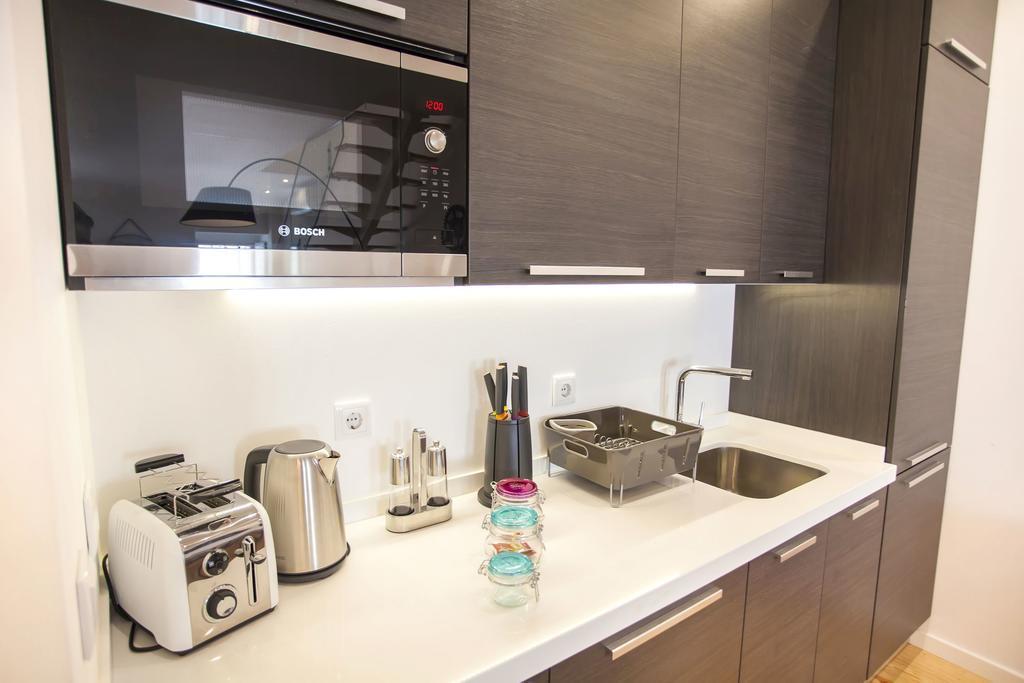Lovelystay - Cais Apartment River View Lisbon Exterior photo