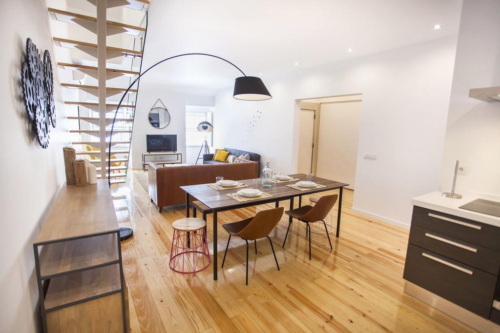 Lovelystay - Cais Apartment River View Lisbon Exterior photo