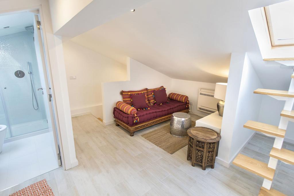 Lovelystay - Cais Apartment River View Lisbon Exterior photo